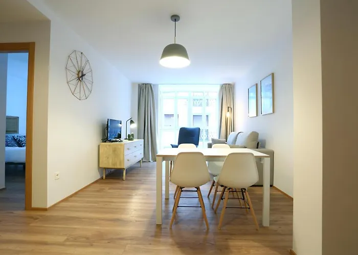 Pepita By Smiling Apartman Hondarribia